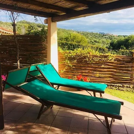 Rosa Villa Baja Sardinia
